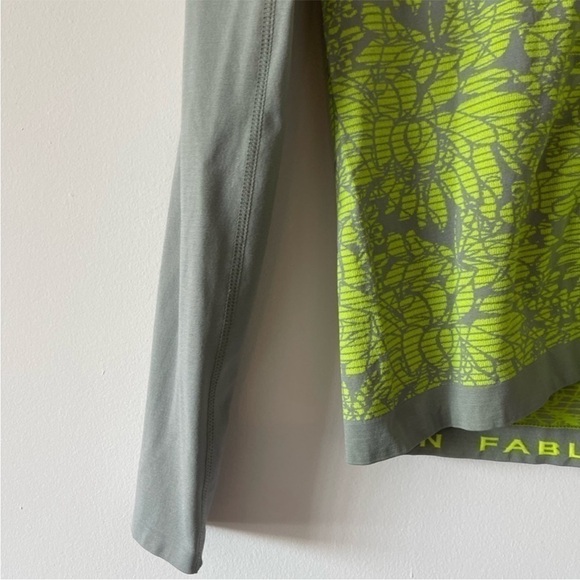 Fabletics gray/neon full zipper jacket. Medium - Picture 6 of 9